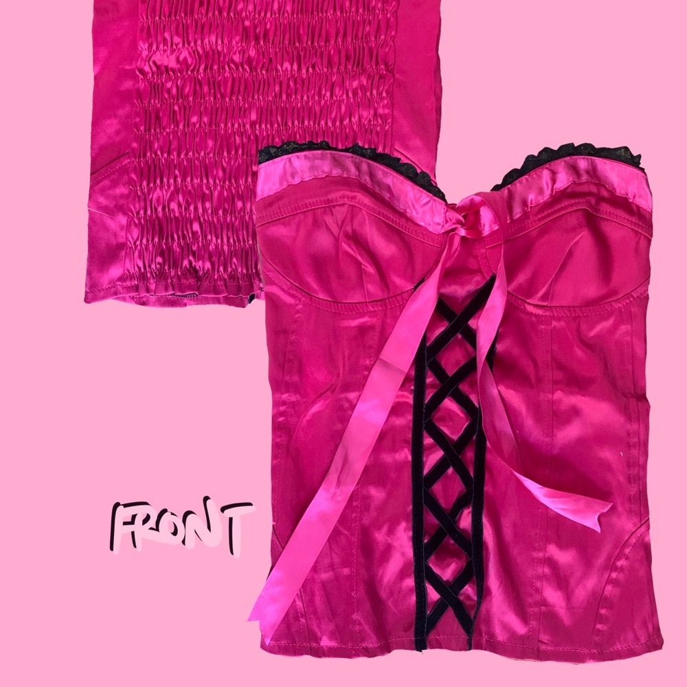 Hot pink corset style shirt 💕